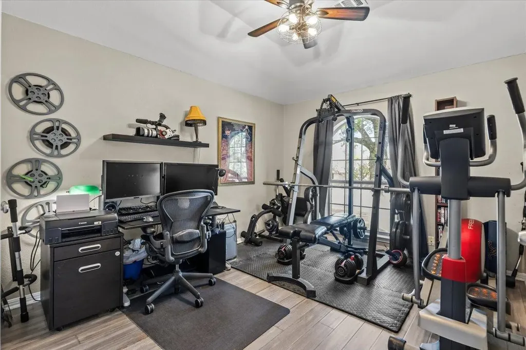 12811 Mcnelly Trail Austin TX 78732