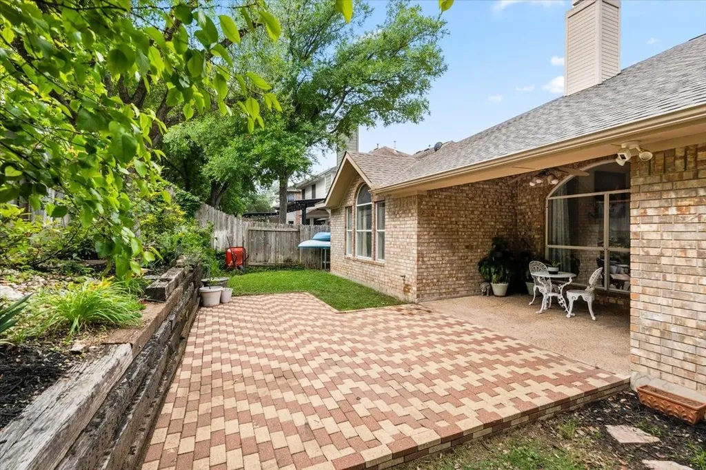 12811 Mcnelly Trail Austin TX 78732