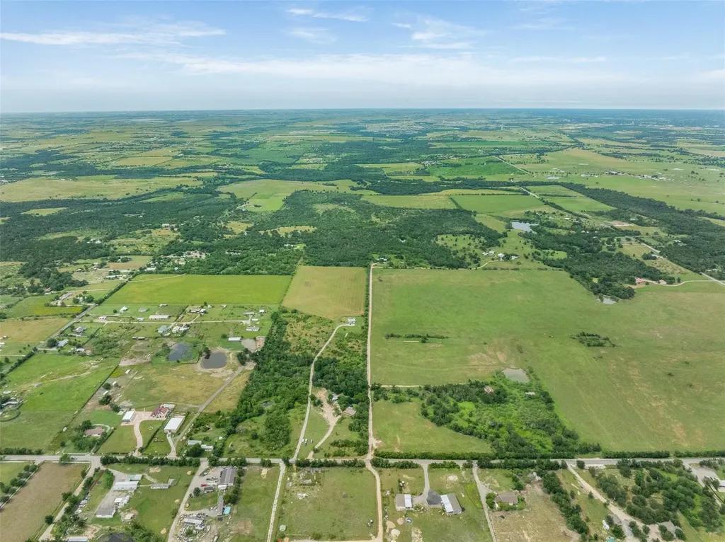 21814 Hogeye Road Manor TX 78653