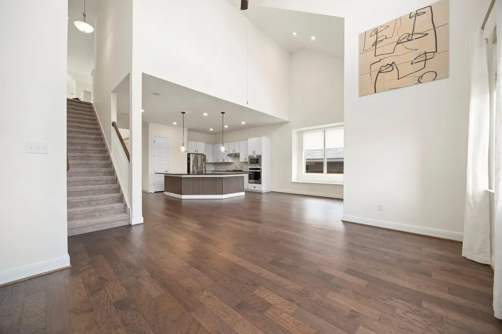 1098 Cherrystone Loop Buda TX 78610
