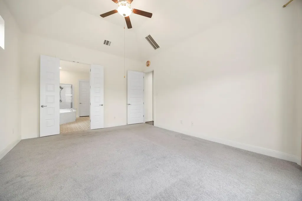 1098 Cherrystone Loop Buda TX 78610