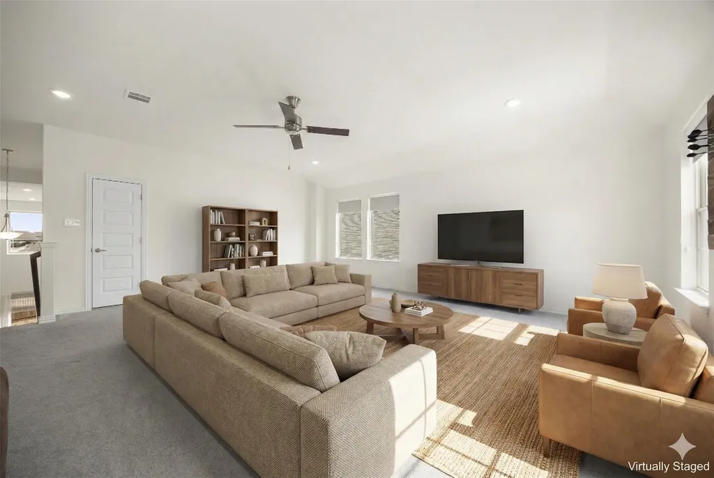 1098 Cherrystone Loop Buda TX 78610