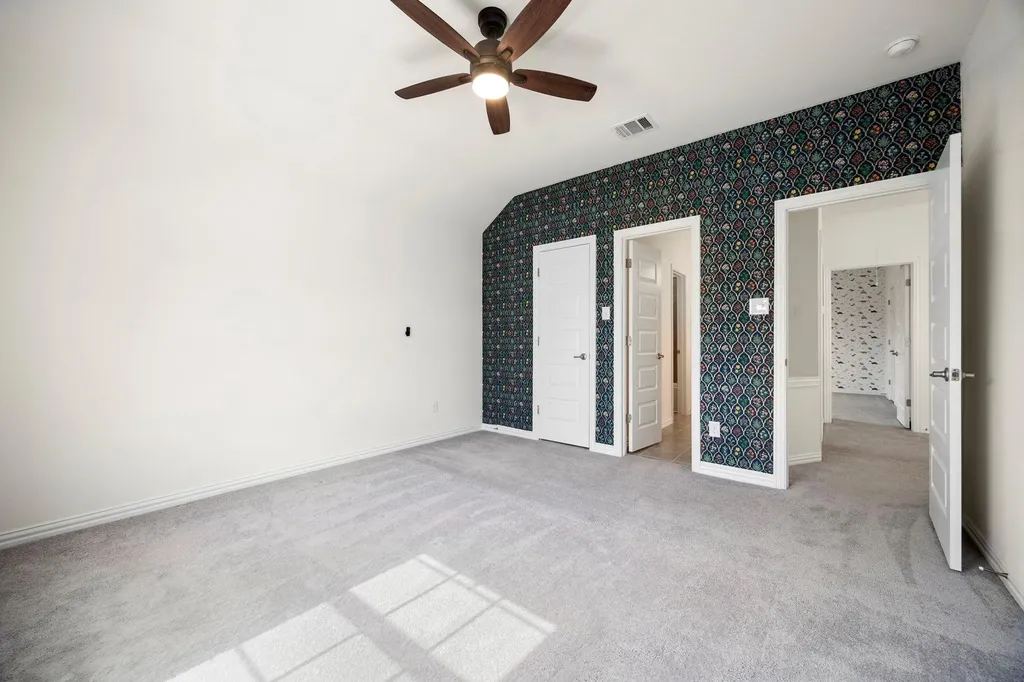 1098 Cherrystone Loop Buda TX 78610
