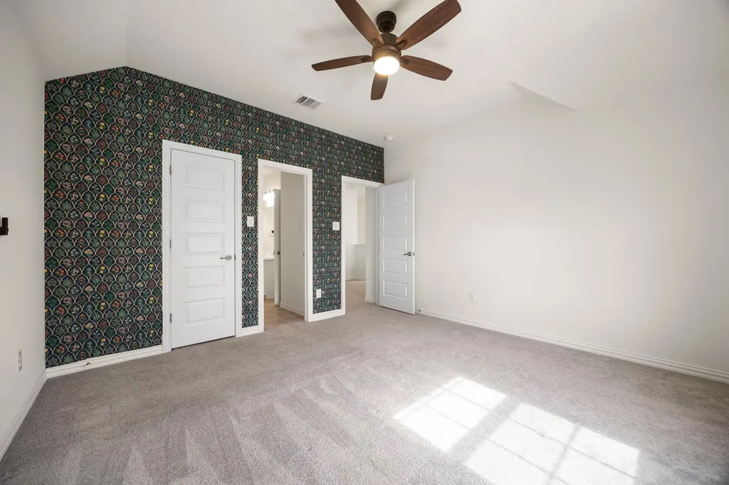 1098 Cherrystone Loop Buda TX 78610