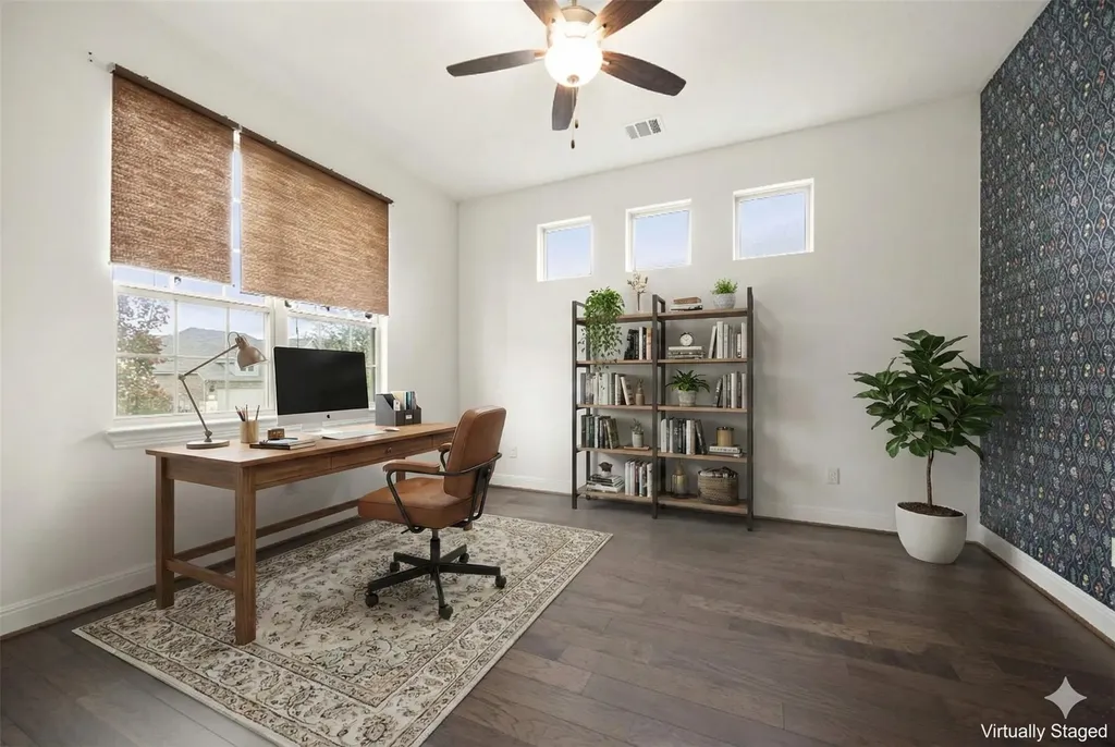 1098 Cherrystone Loop Buda TX 78610