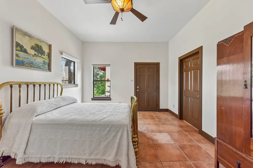 25317 Singleton Bend East Road Marble Falls TX 78654