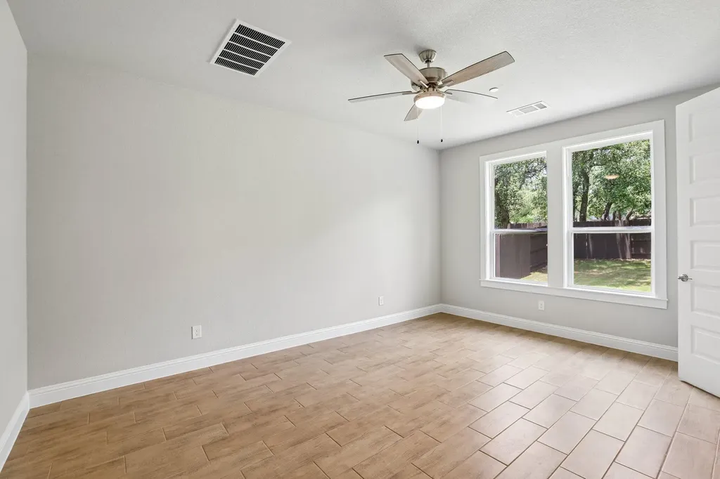 2605 Sam Bass Road Round Rock TX 78681