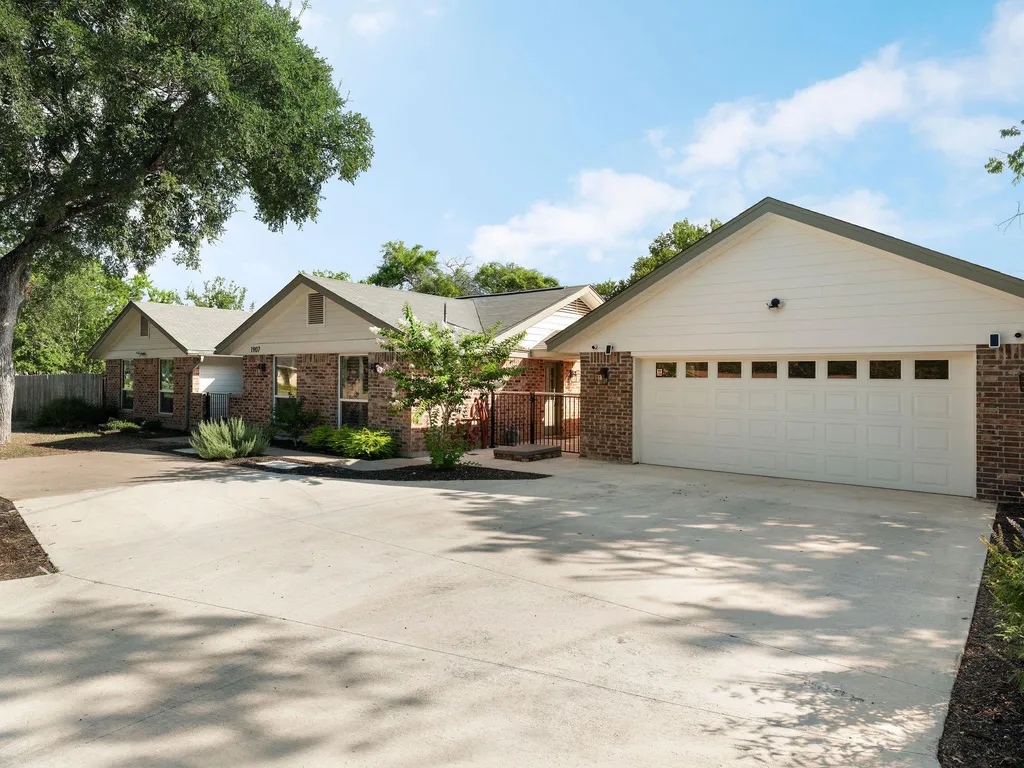 1907 Northwest Boulevard Georgetown TX 78628