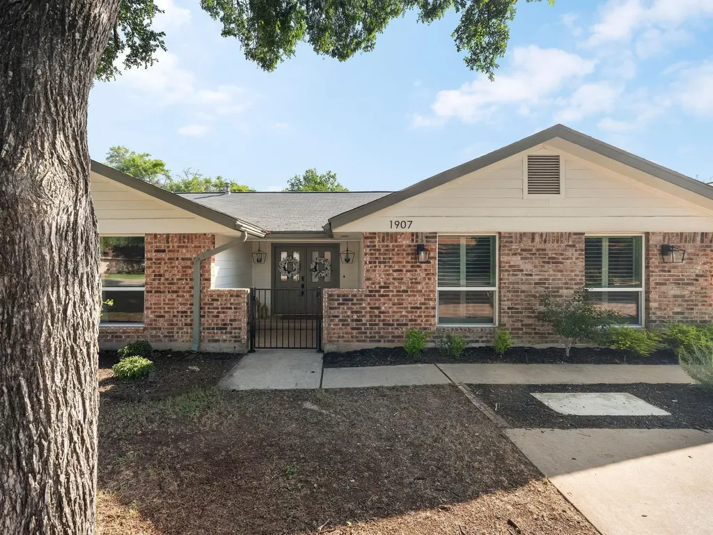 1907 Northwest Boulevard Georgetown TX 78628