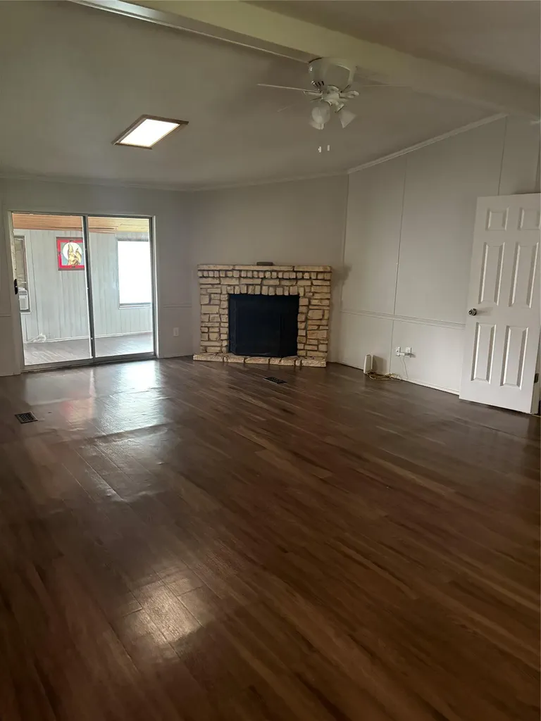 1307 Minnie Drive Austin TX 78732
