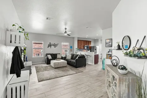 238 Wells Bend Hutto TX 78634