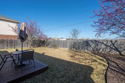 238 Wells Bend Hutto TX 78634