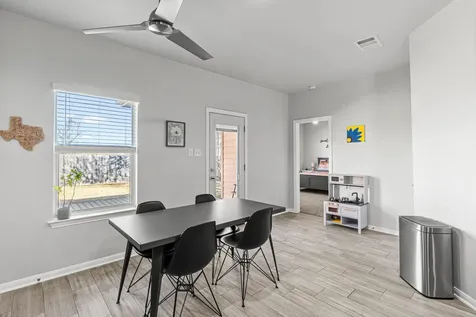 238 Wells Bend Hutto TX 78634