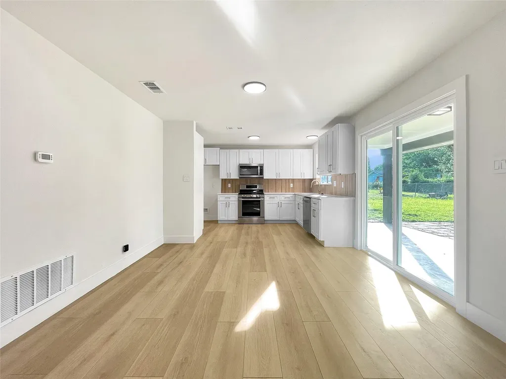313 Golden Oaks Drive Georgetown TX 78628