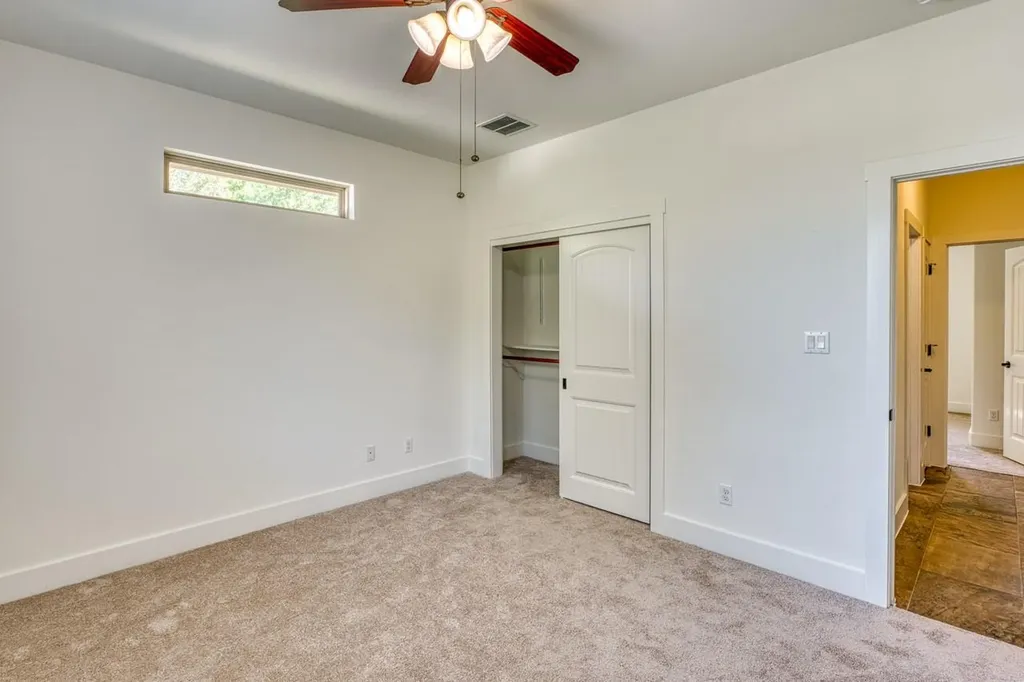 706 Rogart Drive Spicewood TX 78669