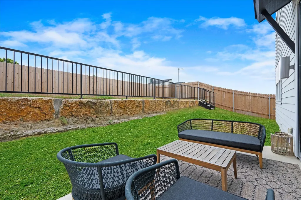 5505 Toscana Avenue Austin TX 78724