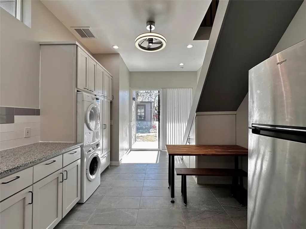 914 E 39th Street Austin TX 78751