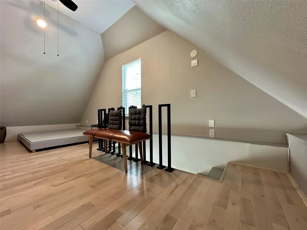 914 E 39th Street Austin TX 78751