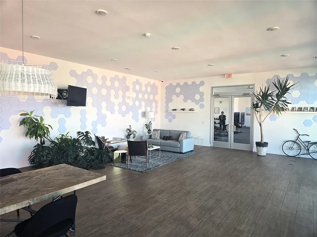 4361 S Congress Avenue Austin TX 78745