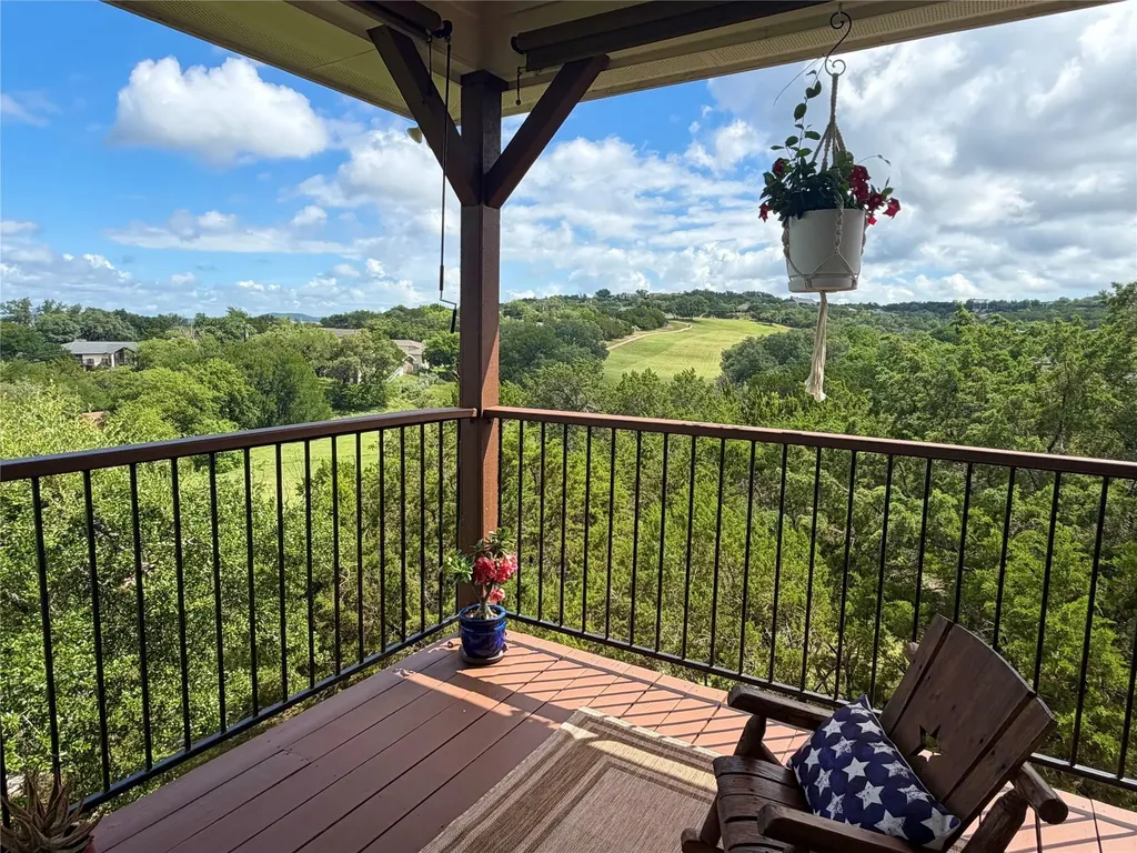 5200 Arrowhead Drive Lago Vista TX 78645