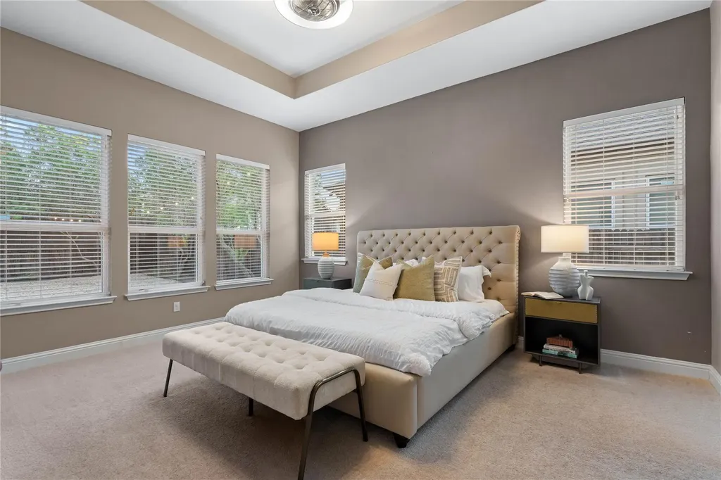 5213 Mandevilla Drive Austin TX 78739
