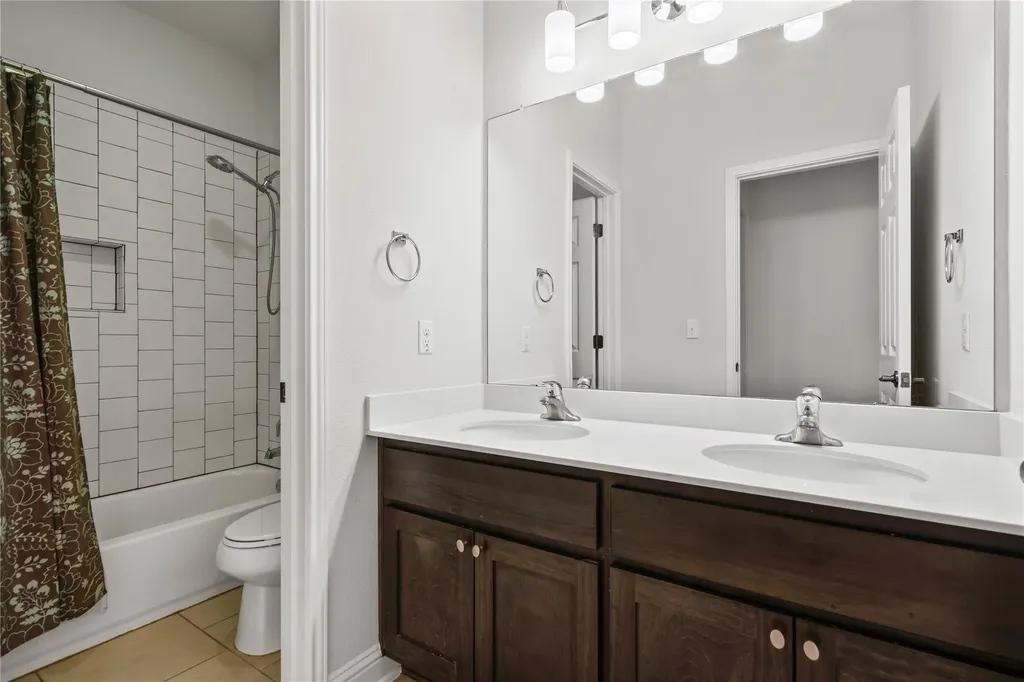 5213 Mandevilla Drive Austin TX 78739