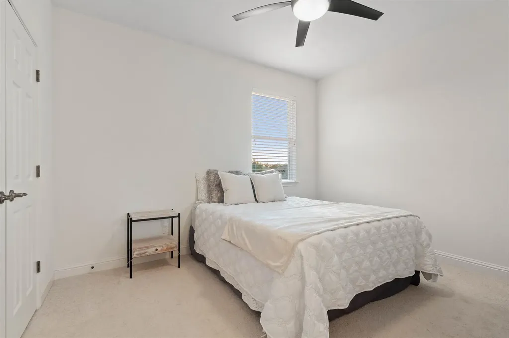 5213 Mandevilla Drive Austin TX 78739