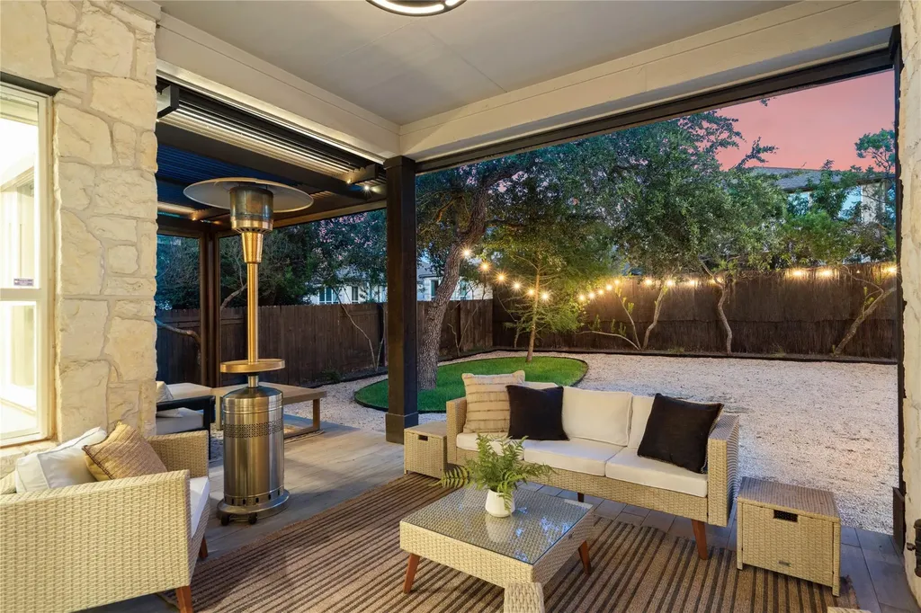 5213 Mandevilla Drive Austin TX 78739