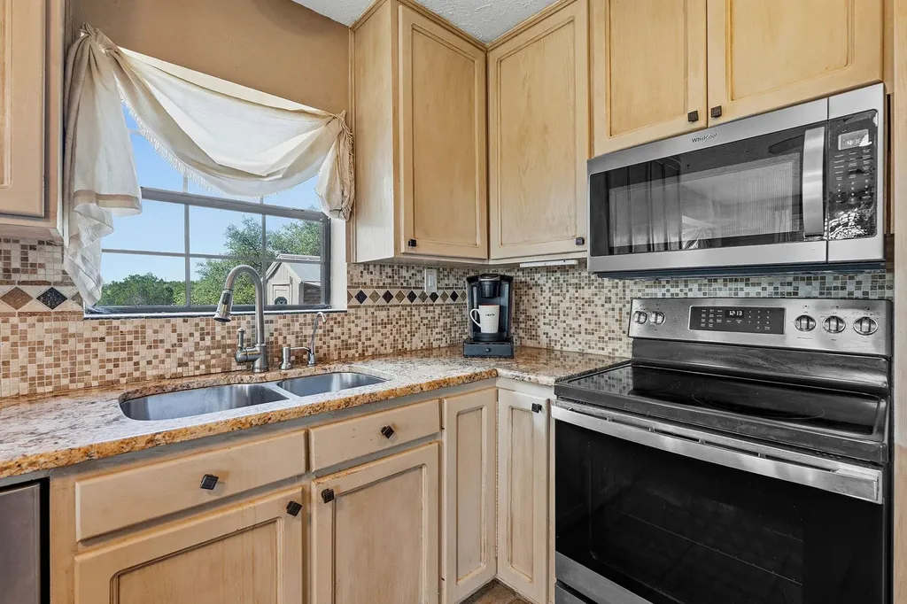 3230 W Fitzhugh Road Dripping Springs TX 78620