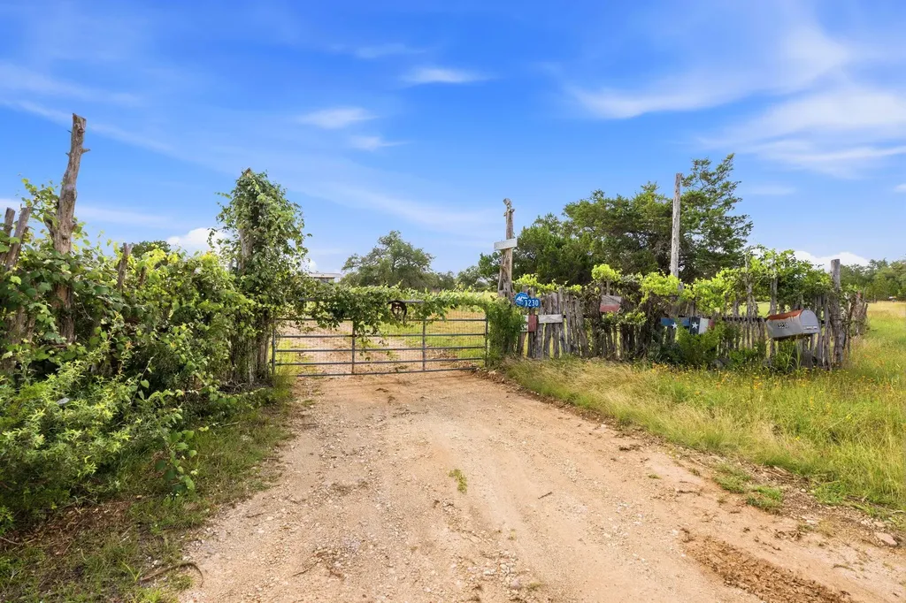 3230 W Fitzhugh Road Dripping Springs TX 78620