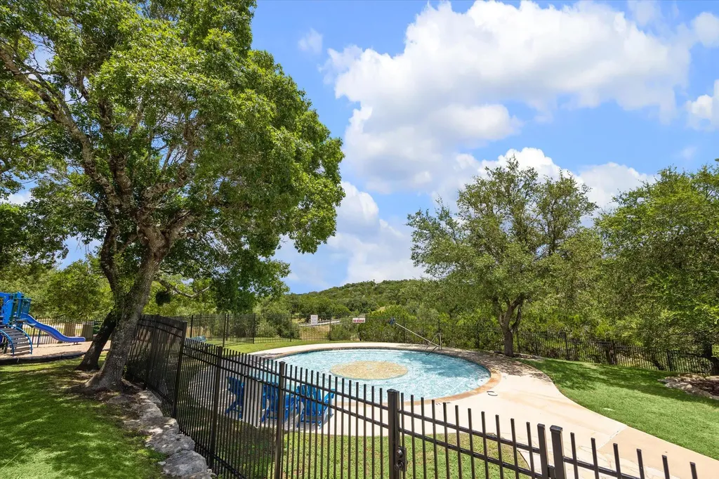 1889 Rush Creek Canyon Lake TX 78133