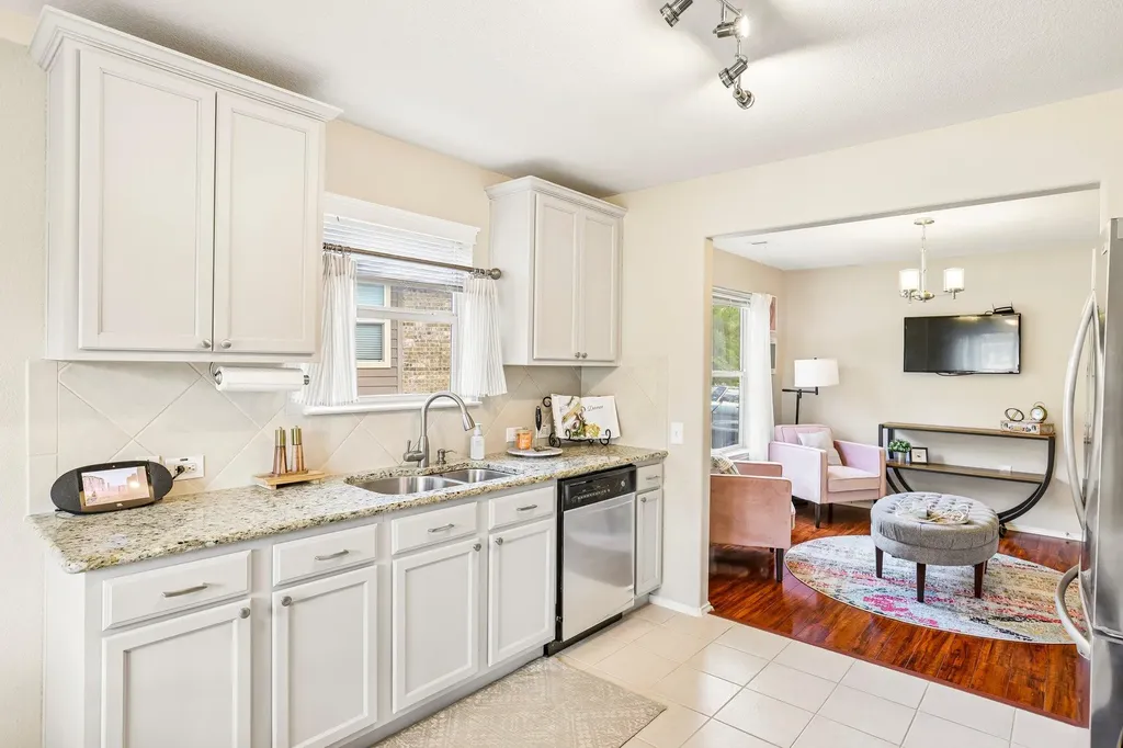 5508 Emma Thompson Way Austin TX 78747