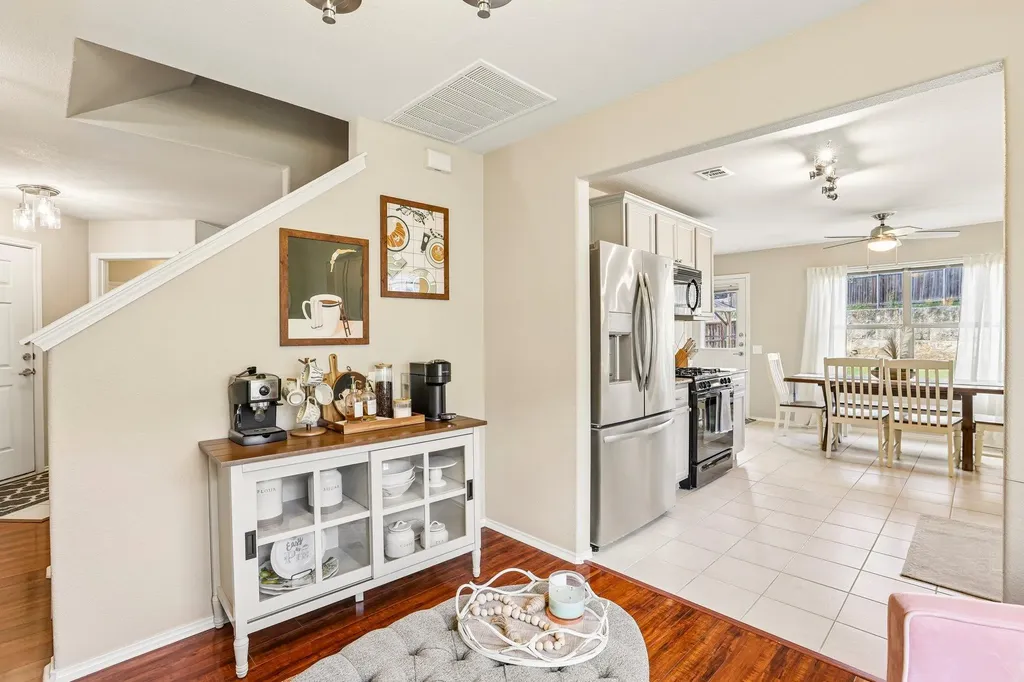 5508 Emma Thompson Way Austin TX 78747