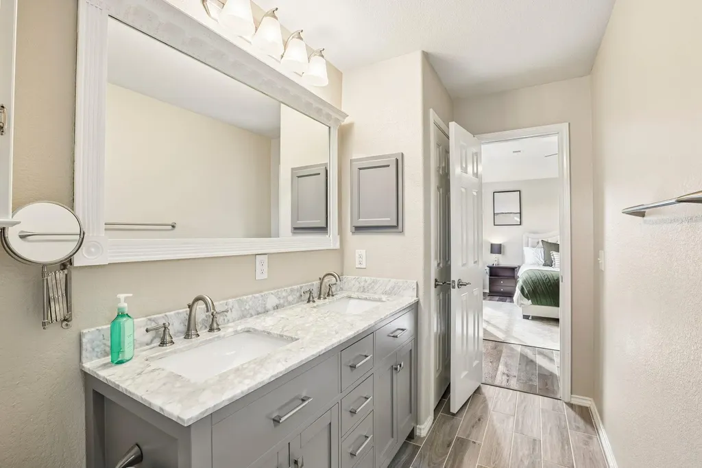 5508 Emma Thompson Way Austin TX 78747