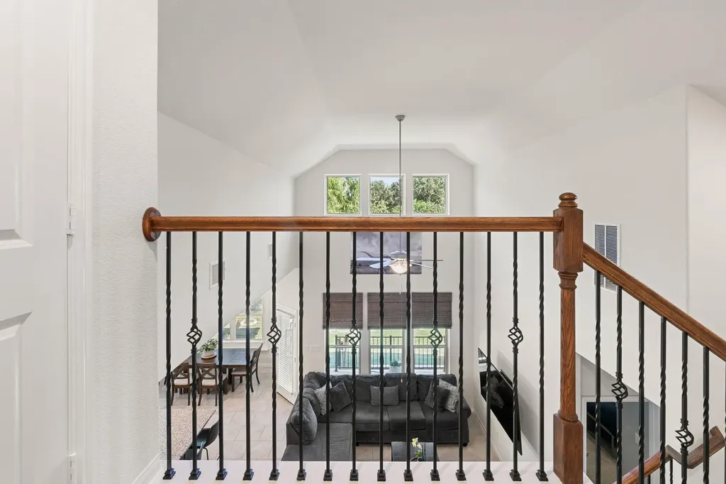2233 Sauterne Drive Leander TX 78641