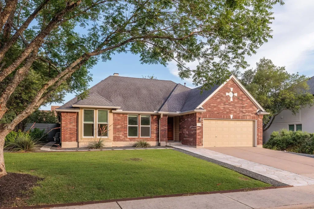 6901 Breezy Pass Austin TX 78749