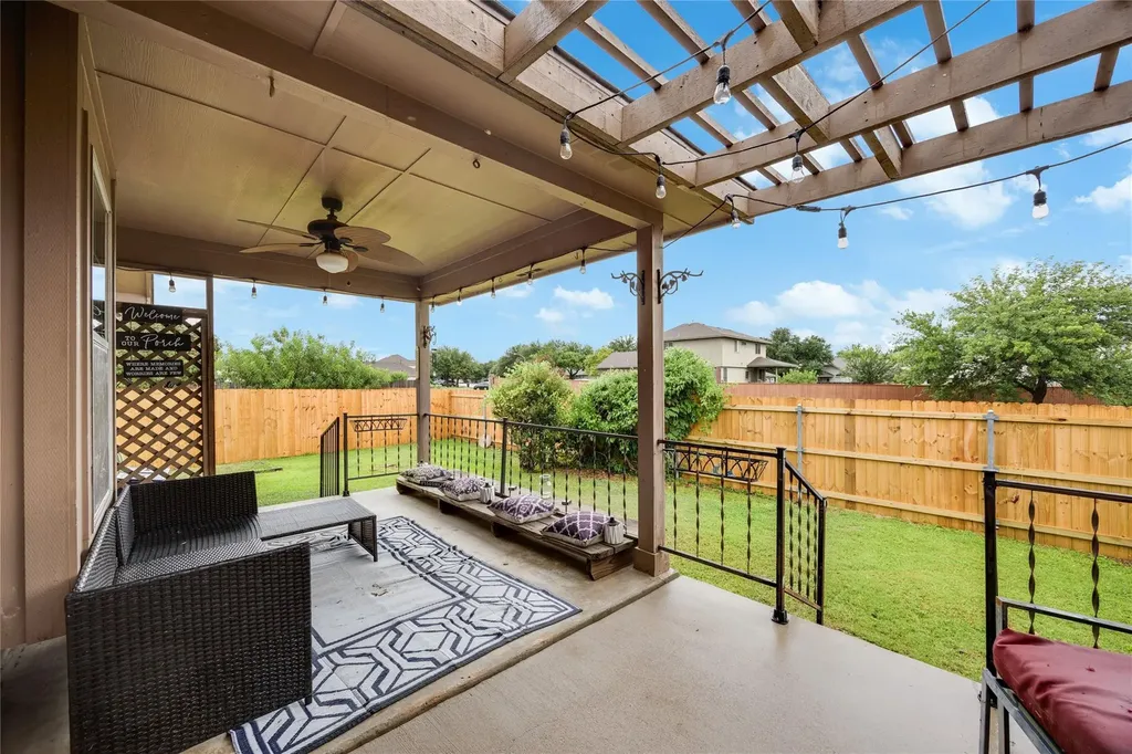 3407 Sandy Koufax Lane Round Rock TX 78665