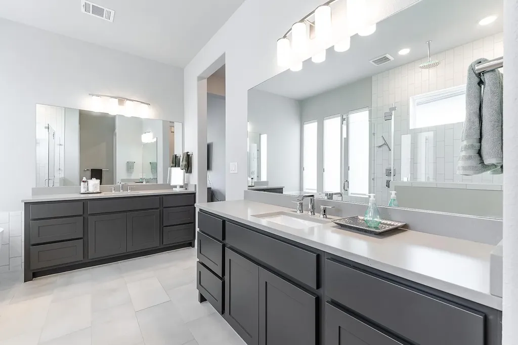 7505 Becasseau Drive Austin TX 78738