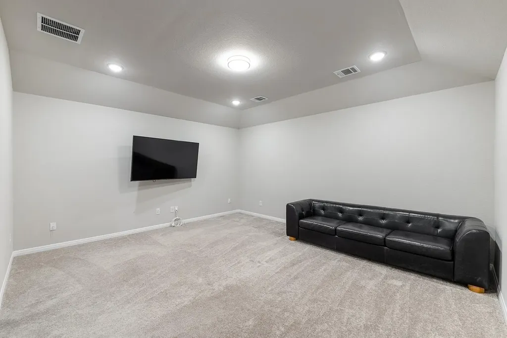 7505 Becasseau Drive Austin TX 78738