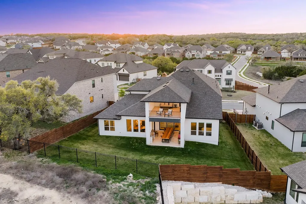 7505 Becasseau Drive Austin TX 78738