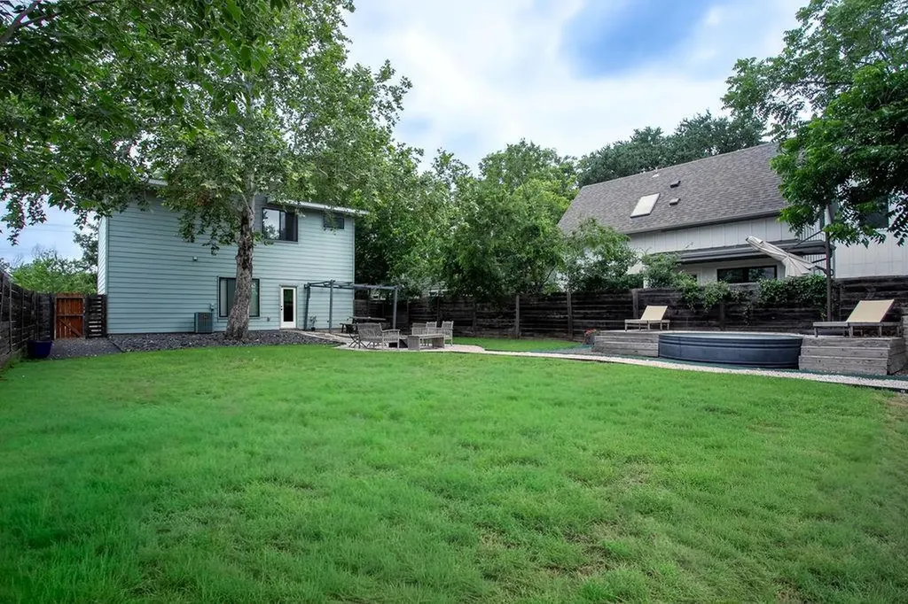 4405 Banister Lane Austin TX 78745