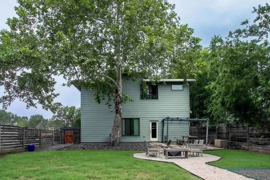4405 Banister Lane Austin TX 78745