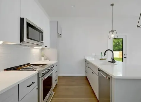 4405 Banister Lane Austin TX 78745
