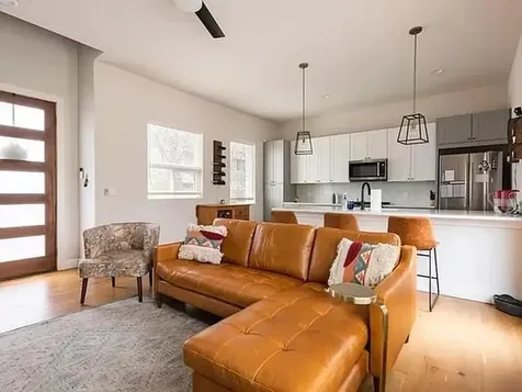 4405 Banister Lane Austin TX 78745