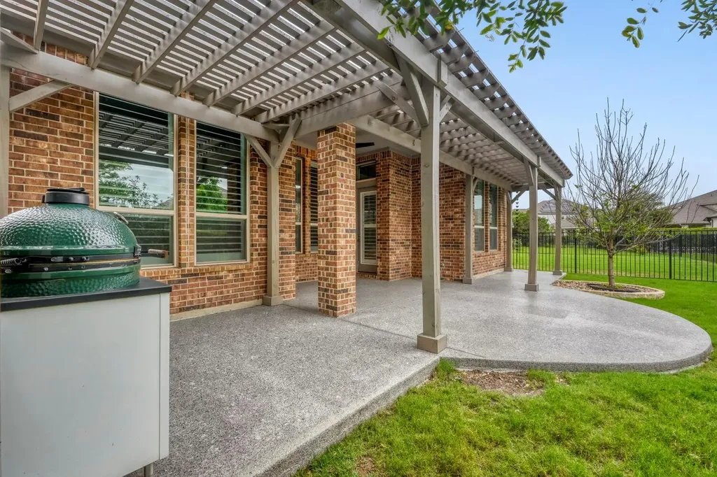 1401 Calago Cove Leander TX 78641
