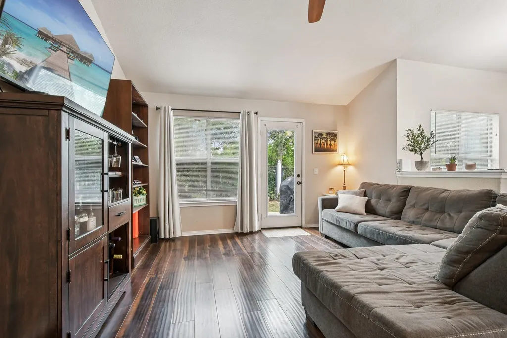 3308 Ross Cove Round Rock TX 78664
