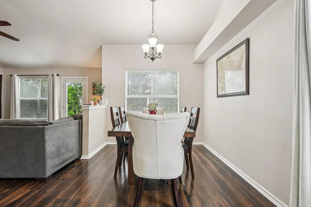 3308 Ross Cove Round Rock TX 78664