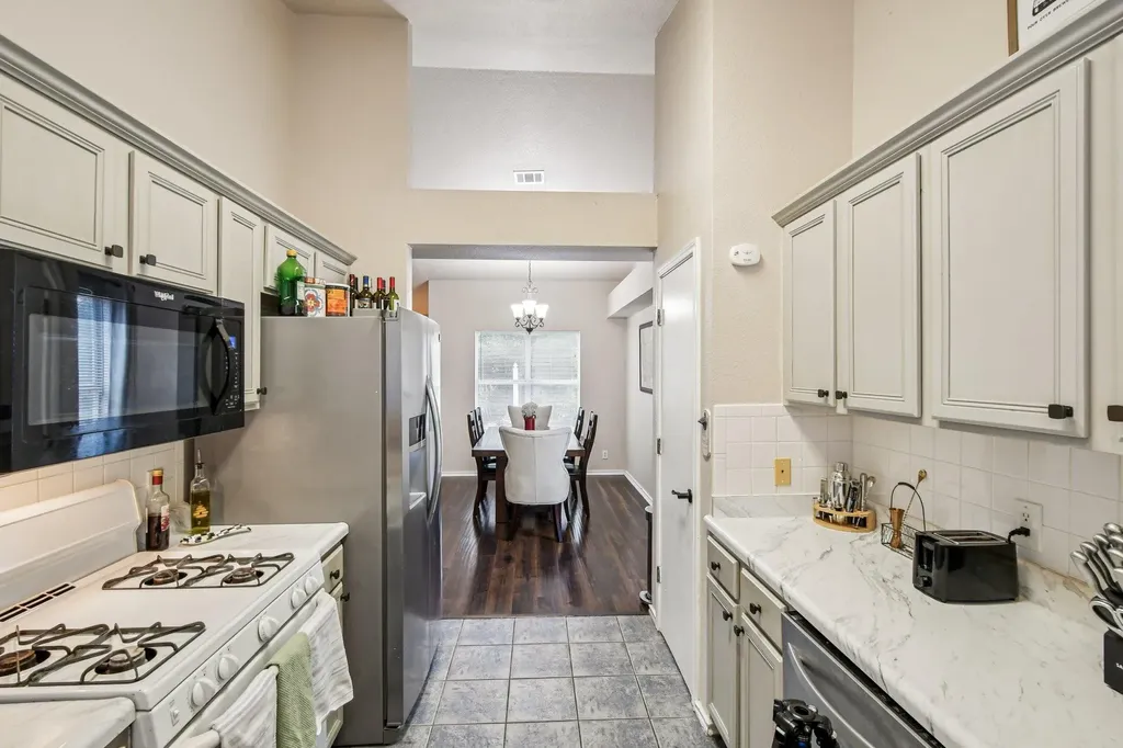 3308 Ross Cove Round Rock TX 78664