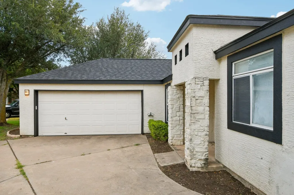 3308 Ross Cove Round Rock TX 78664