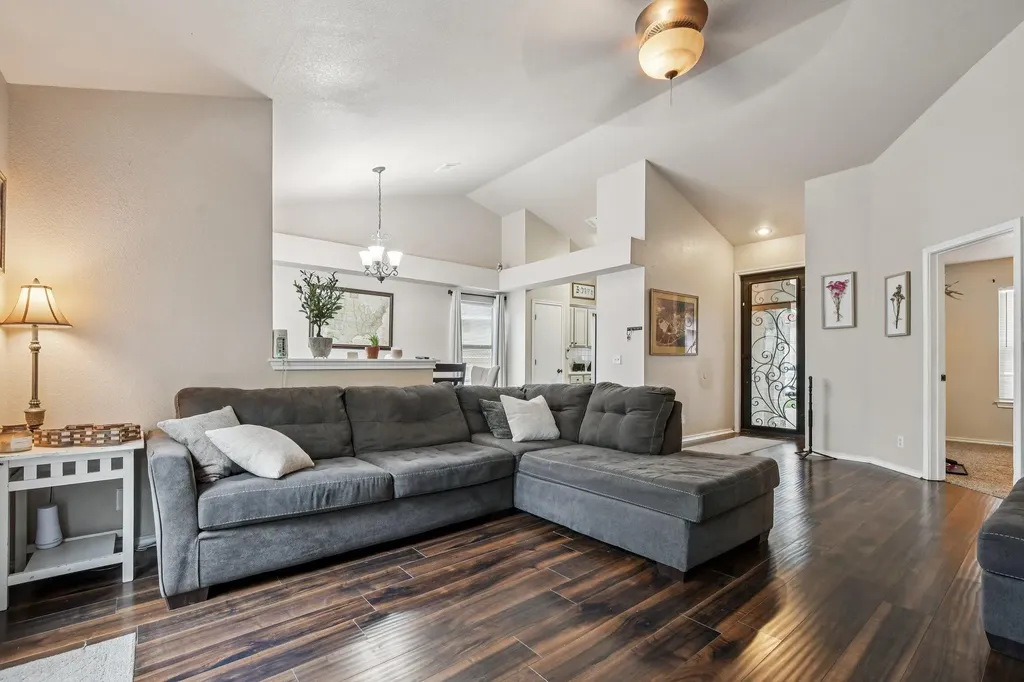 3308 Ross Cove Round Rock TX 78664